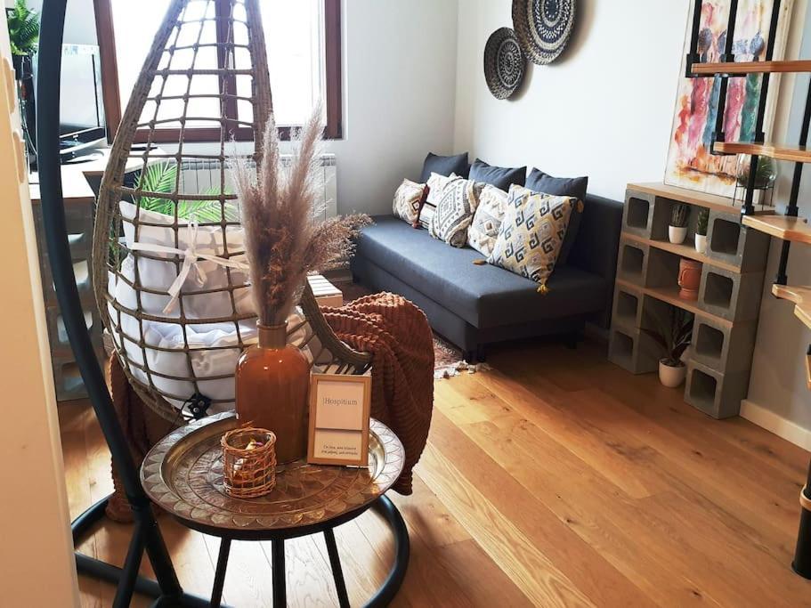 The Duplex Annecy Tgv; Vielle Ville Экстерьер фото